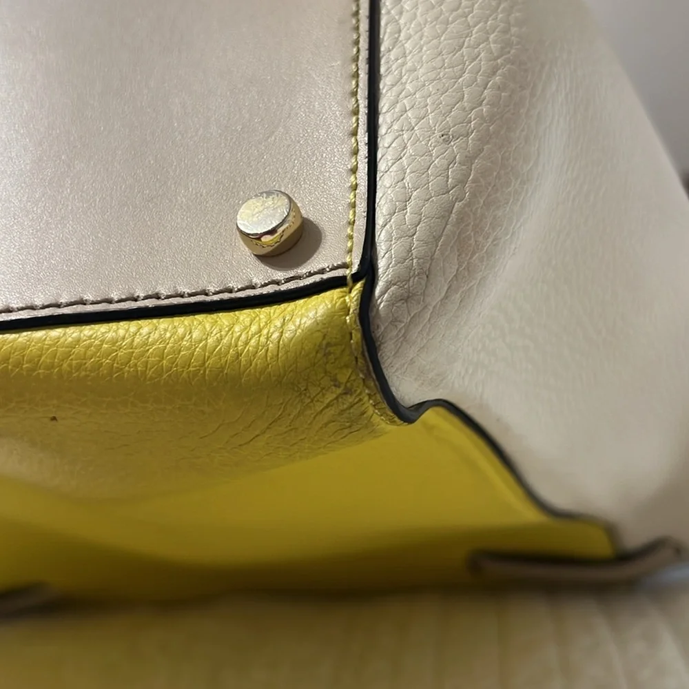 Kate Spade: Leather handbag - Picture 4 of 9